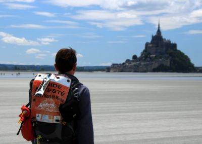De dos, face au Mont, Guide de la baie, Olivier Champion